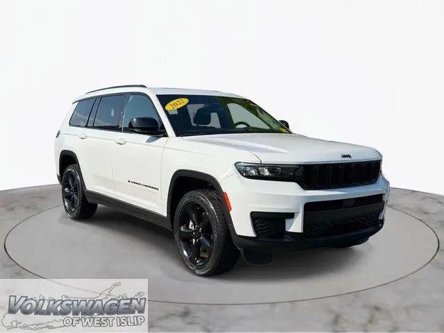 2022 Jeep Grand Cherokee L Altitude 4x4 for sale in West Islip, NY