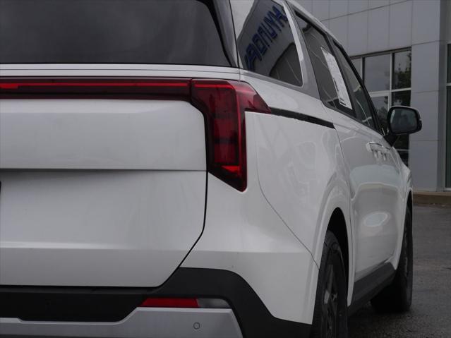 2025 Kia Carnival MPV LXS