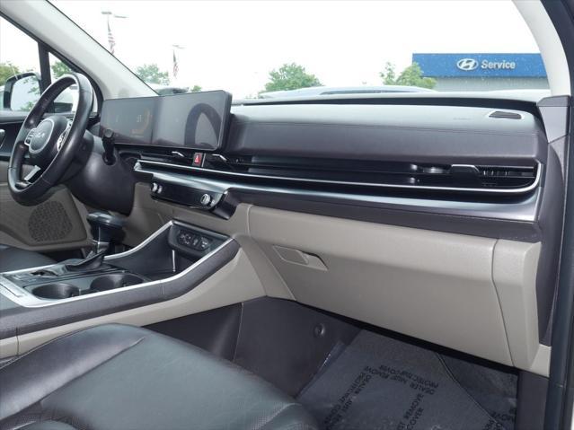 2025 Kia Carnival MPV LXS