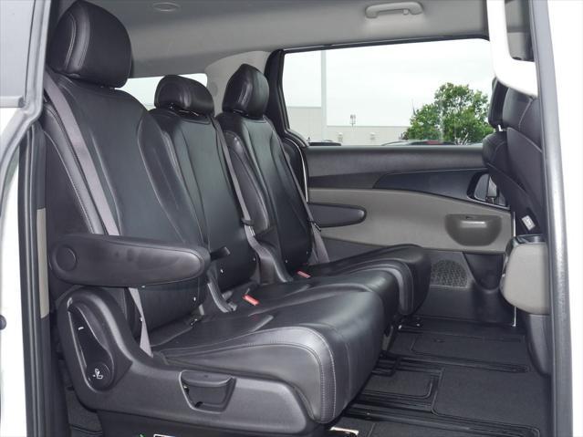 2025 Kia Carnival MPV LXS