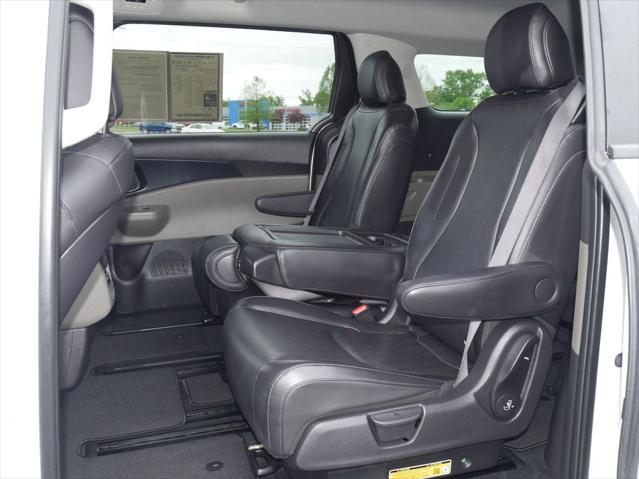 2025 Kia Carnival MPV LXS