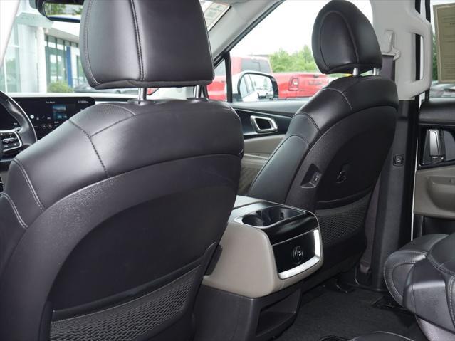 2025 Kia Carnival MPV LXS