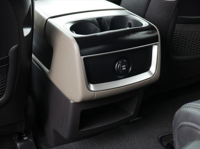 2025 Kia Carnival MPV LXS