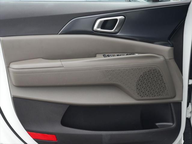 2025 Kia Carnival MPV LXS