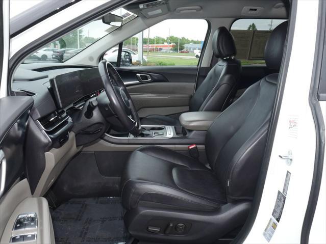 2025 Kia Carnival MPV LXS