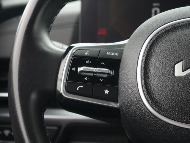 2025 Kia Carnival MPV LXS