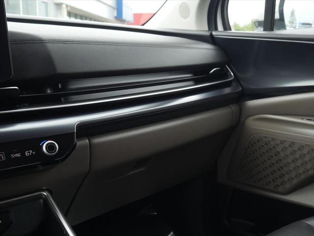 2025 Kia Carnival MPV LXS