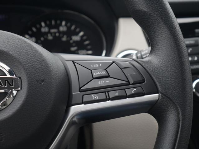 2020 Nissan Rogue Sport SV FWD Xtronic CVT