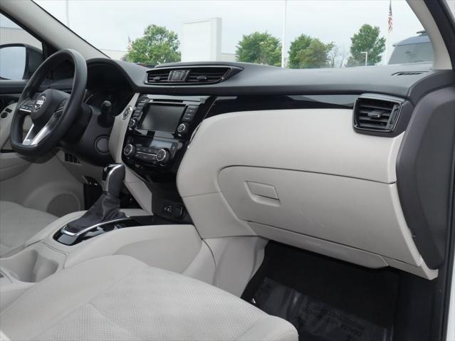 2020 Nissan Rogue Sport SV FWD Xtronic CVT