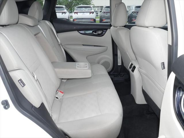 2020 Nissan Rogue Sport SV FWD Xtronic CVT