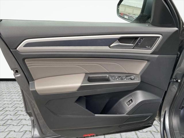 2022 Volkswagen Atlas 3.6L V6 SEL Premium R-Line
