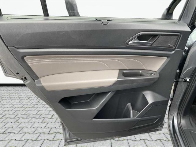 2022 Volkswagen Atlas 3.6L V6 SEL Premium R-Line