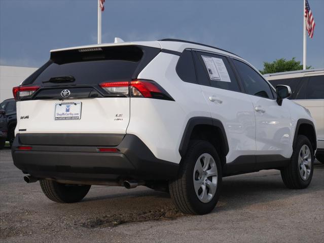2019 Toyota RAV4 LE