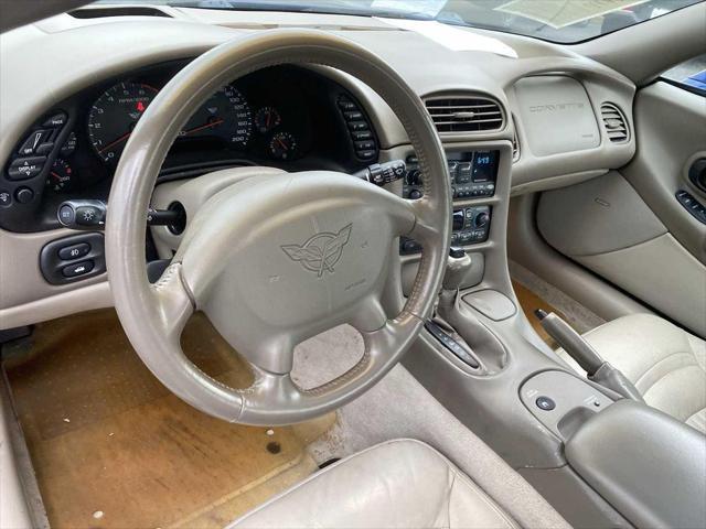 2004 Chevrolet Corvette 2dr Cpe