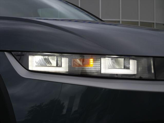 2026 Hyundai IONIQ 5 SE Standard Range
