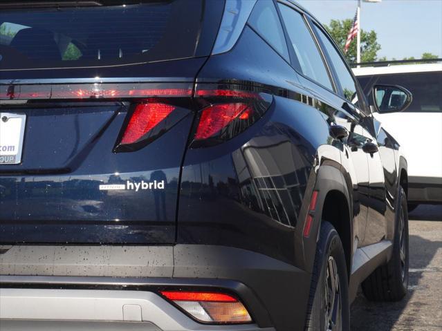 2026 Hyundai Tucson Hybrid Blue SE