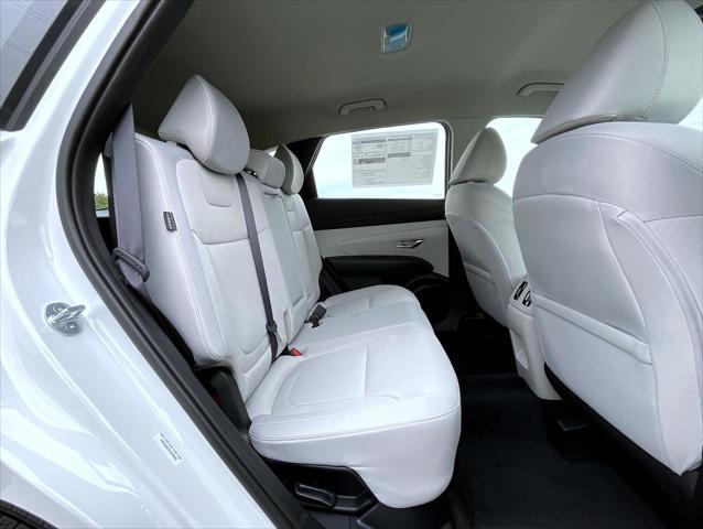2026 Hyundai Tucson Hybrid Blue SE