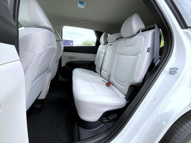 2026 Hyundai Tucson Hybrid Blue SE