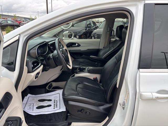 2020 Chrysler Pacifica Hybrid Limited