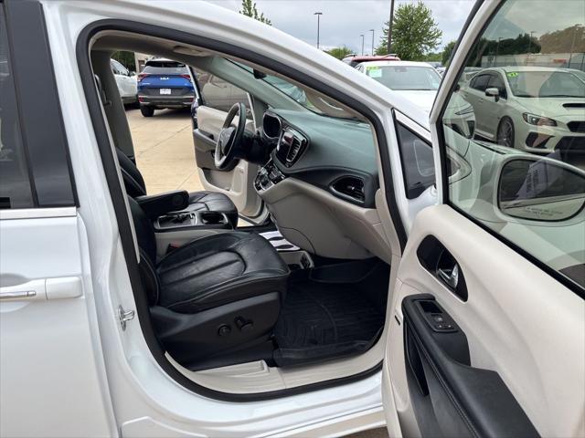 2020 Chrysler Pacifica Hybrid Limited