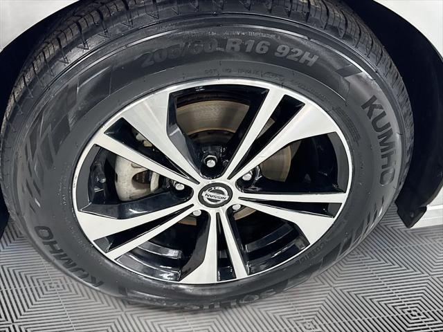 2023 Nissan Sentra SV Xtronic CVT