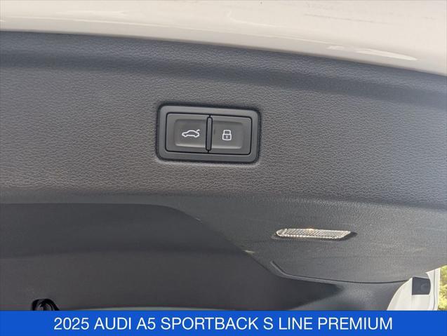 2025 Audi A5 Sportback Premium 45 TFSI S line quattro S tronic