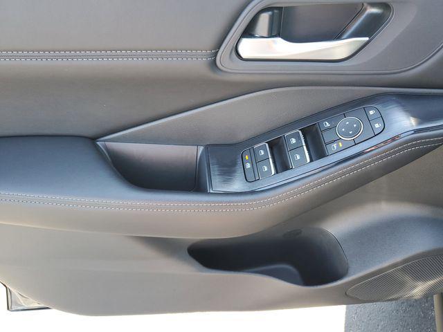 2026 Nissan Rogue SL