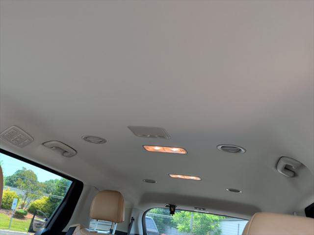 2024 Kia Carnival MPV LX Seat Package