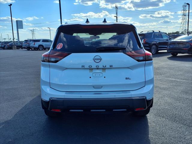 2025 Nissan Rogue SL FWD