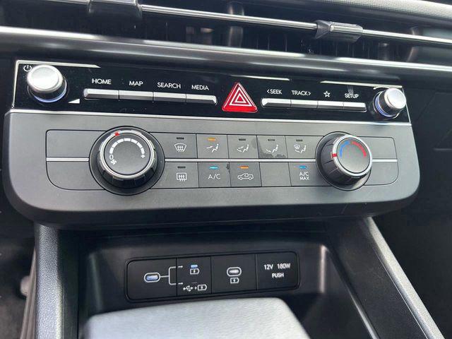 2026 Hyundai Santa Cruz SE