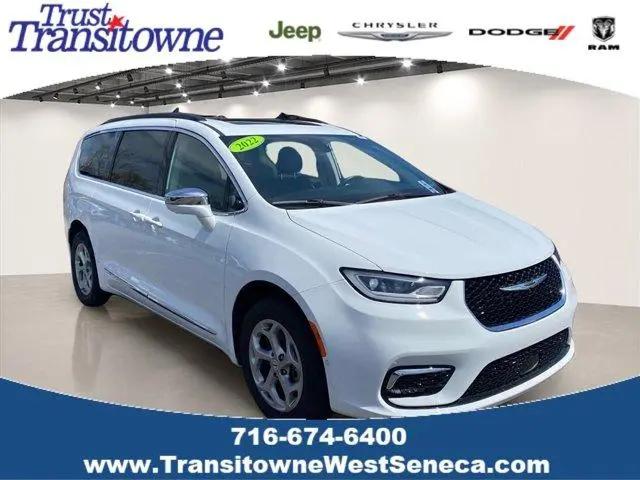2022 Chrysler Pacifica Limited AWD for sale in Elma, NY