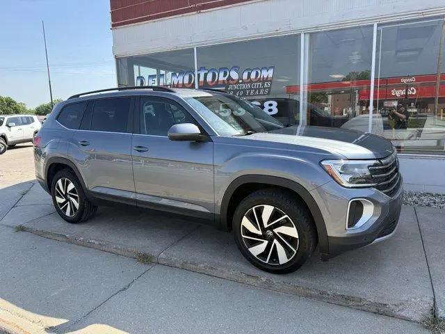 2024 Volkswagen Atlas 2.0T SE w/Technology for sale in Junction City, KS