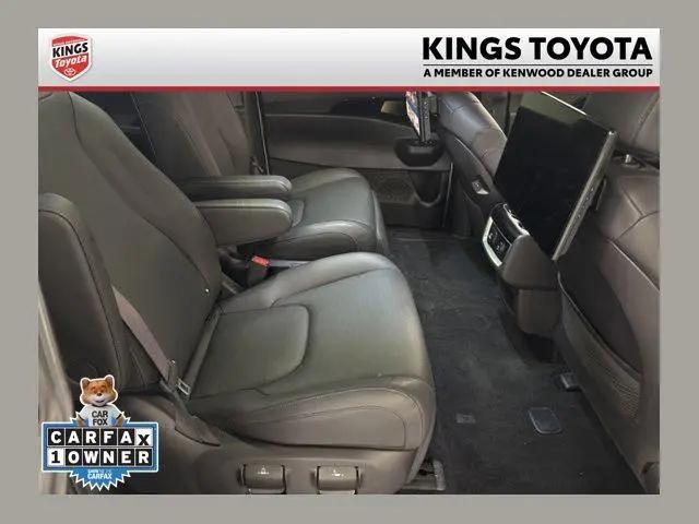 2025 Kia Carnival MPV SX Prestige for sale in Cincinnati, OH