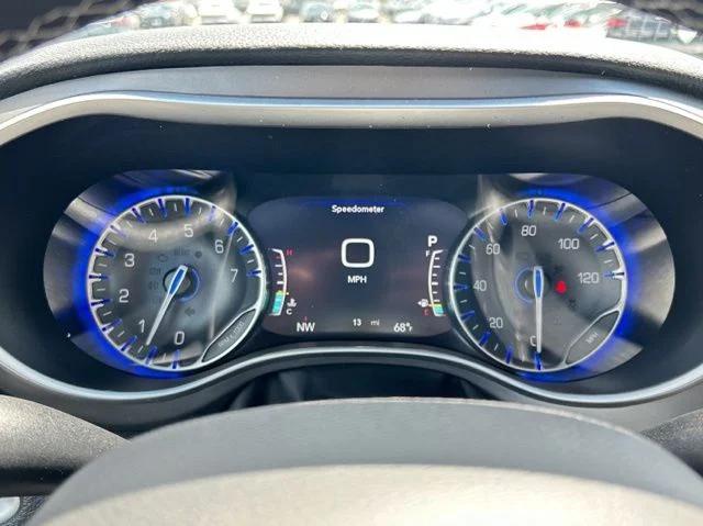 2027 Chrysler Pacifica Limited