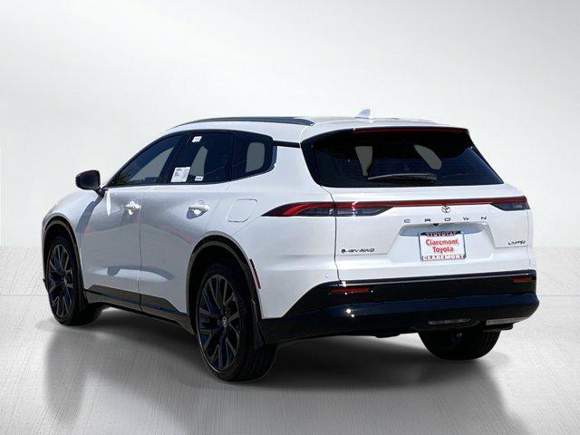 2026 Toyota Crown Signia XLE