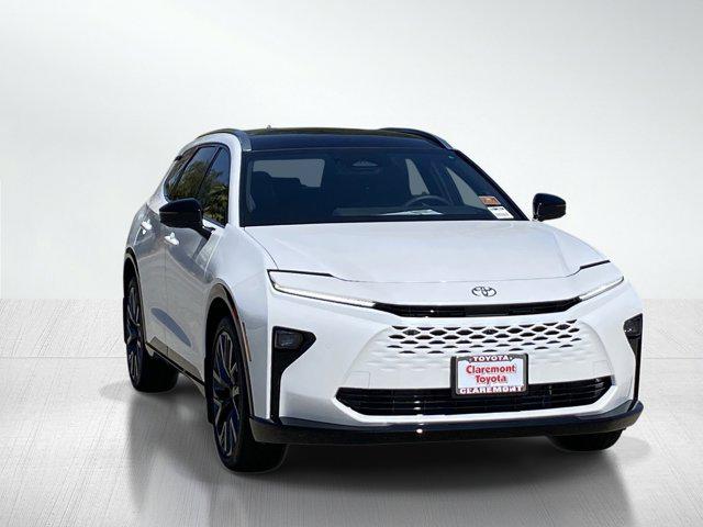2026 Toyota Crown Signia XLE