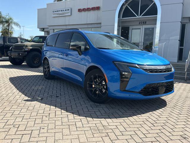 2027 Chrysler Pacifica PACIFICA LIMITED