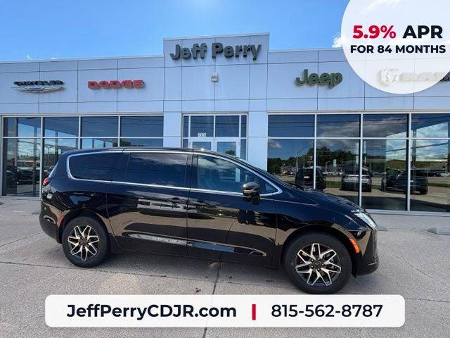 2027 Chrysler Pacifica PACIFICA LIMITED AWD