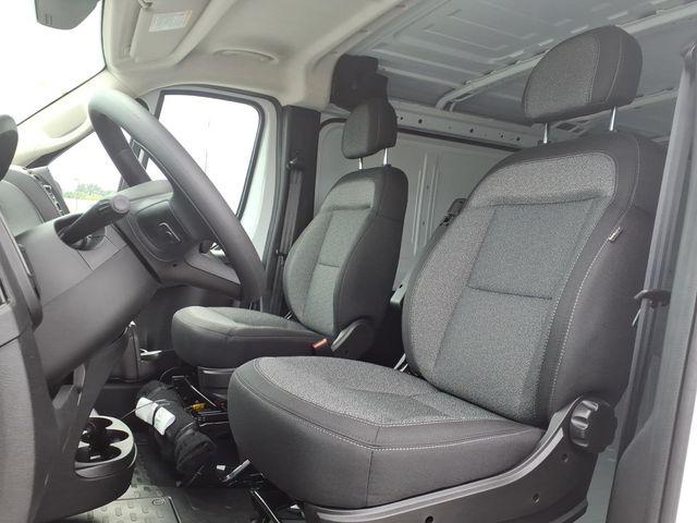 2026 Ram ProMaster Cargo Van Tradesman Low Roof 136 WB w/Pass Seat