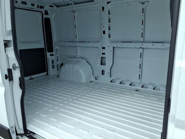 2026 Ram ProMaster Cargo Van Tradesman Low Roof 136 WB w/Pass Seat