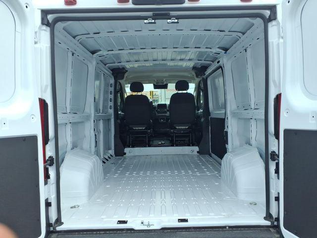 2026 Ram ProMaster Cargo Van Tradesman Low Roof 136 WB w/Pass Seat