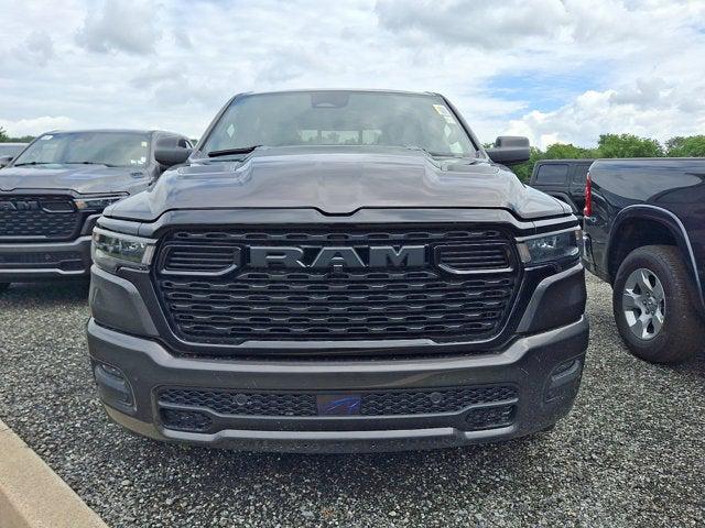 2026 RAM 1500 RAM 1500 EXPRESS CREW CAB 4X4 57 BOX