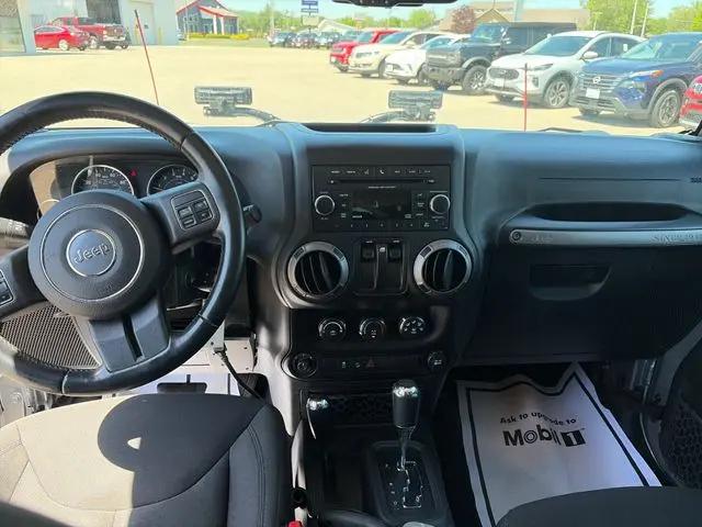 2017 Jeep Wrangler Willys Wheeler