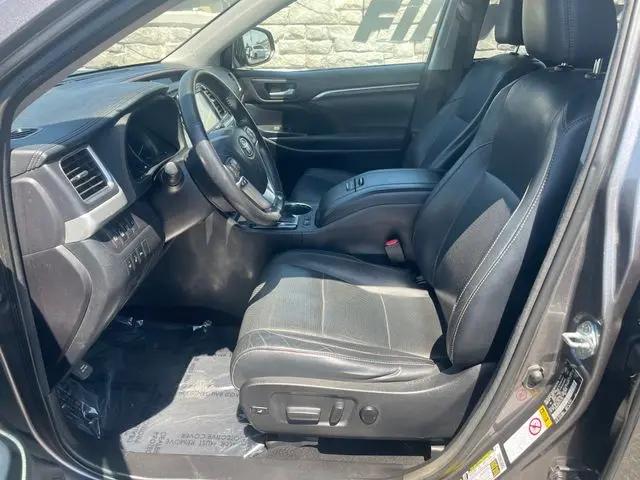 2015 Toyota Highlander Limited Platinum V6