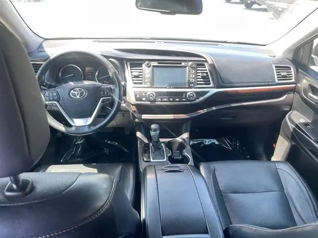 2015 Toyota Highlander Limited Platinum V6