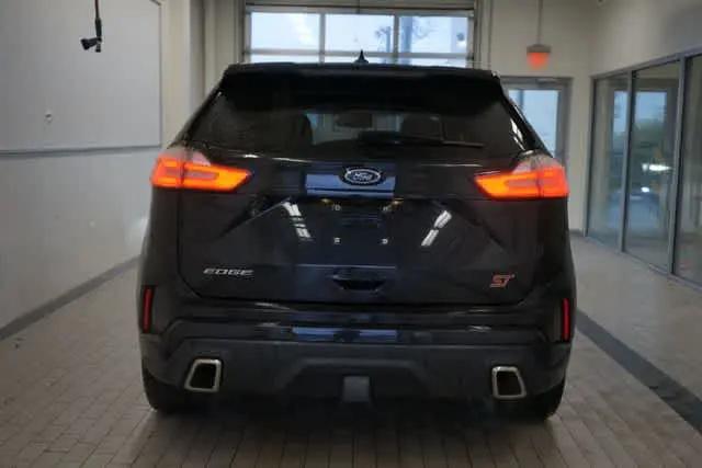 2020 Ford Edge ST