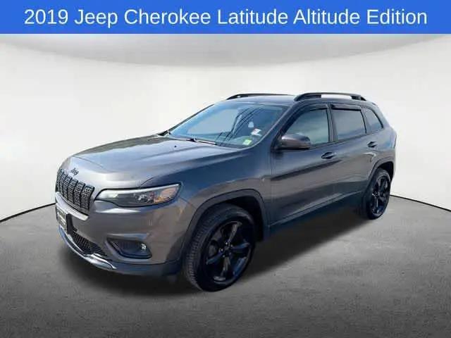 2019 Jeep Cherokee Altitude 4x4 for sale in Yorkville, NY