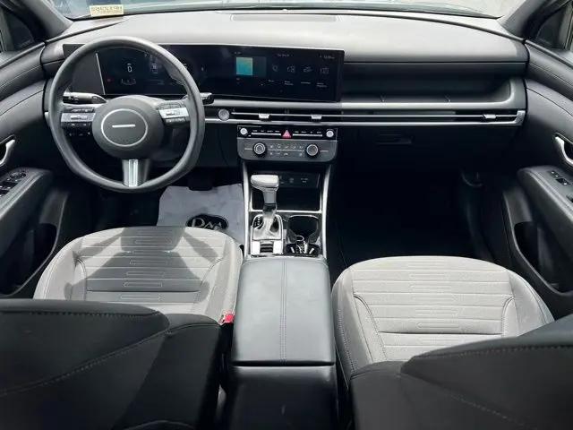 2025 Hyundai Santa Cruz SE
