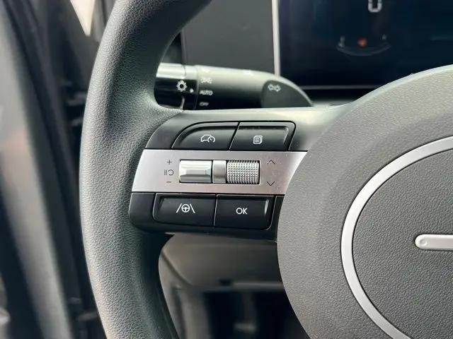 2025 Hyundai Santa Cruz SE