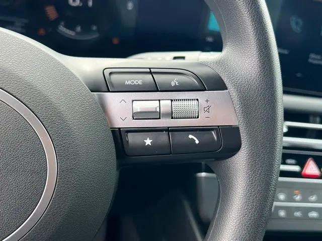 2025 Hyundai Santa Cruz SE